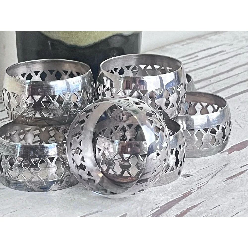 Vintage English Ornate Silver Plated EPNS Napkin Rings Tableware (Set Of 8)
